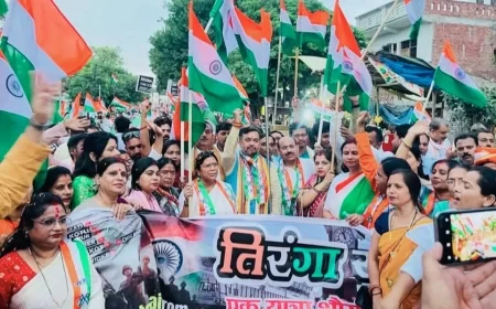 "सिंदूर के सम्मान में, भारत है मैदान में" के नारों से गूंजा इटावा