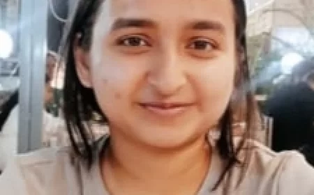 भरथना की बेटी आशी दुबे उच्च शिक्षा के लिए ऑस्ट्रेलिया रवाना, नगर में हर्ष की लहर