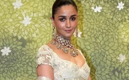 कान फिल्म फेस्टिवल 2025 में आलिया भट्ट का डेब्यू: ‘शिआपरेली’ गाउन में दिखीं बेमिसाल