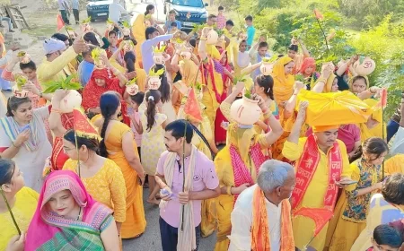 रुरुगंज की पंचवटी में श्रीमद्भागवत कथा का शुभारंभ, कलश यात्रा में उमड़ा श्रद्धा का सैलाब