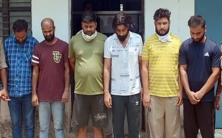 बिजनौर: रिटायर्ड नौसेना अधिकारी से शेयर ट्रेडिंग के नाम पर 2 करोड़ की ठगी, 6 गिरफ्तार