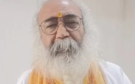 राहुल गांधी पाकिस्तान में लड़ें चुनाव, जीतेंगे भारी बहुमत से- आचार्य प्रमोद कृष्णम