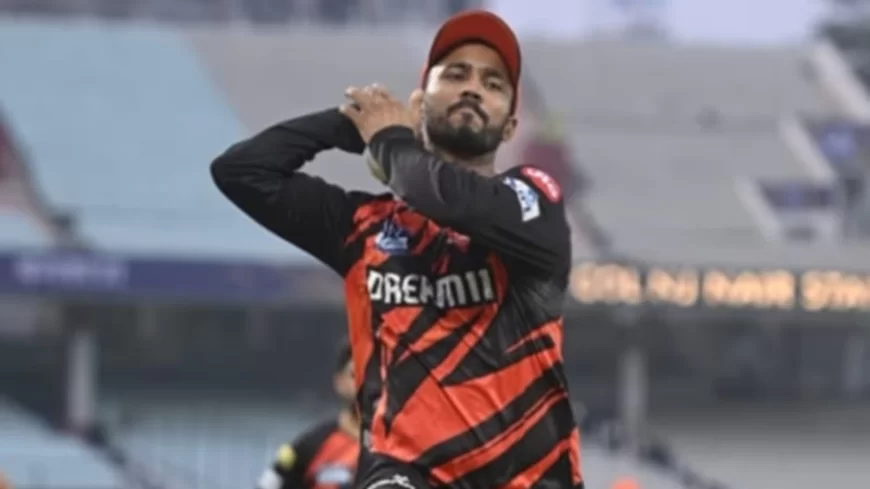 IPL 2025: प्लेऑफ की दौड़ से बाहर हुई KKR, शिवम शुक्ला टीम में शामिल