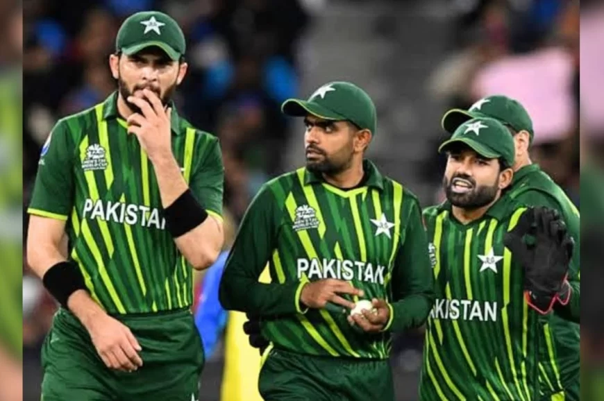 PAK vs BAN 2025: बाबर आजम, रिजवान और अफरीदी T20 स्क्वॉड से बाहर, जानें वजह और पूरी टीम