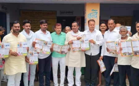 “पूर्व सांसद प्रेमदास कठेरिया बोले - भारत बना चौथी आर्थिक शक्ति, गांवों तक पहुंचीं सुविधाएं”