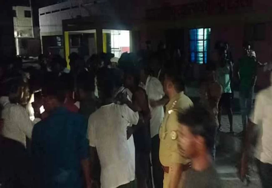 सीतापुर सड़क हादसा: शादी से लौट रहे चार किशोरों की ट्रक की चपेट में आकर मौत