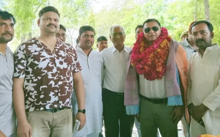 भरथना ने यूं दी विदाई अपने जांबाज़ अफसरों को