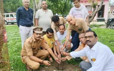 पर्यावरण के लिए एकजुट हुई भरथना पुलिस और भारत विकास परिषद