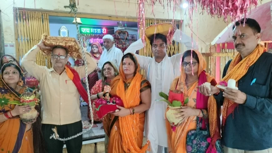 शिव भक्ति में डूबा भरथना, रूद्र यज्ञ और कलश यात्रा बनी आकर्षण का केंद्र