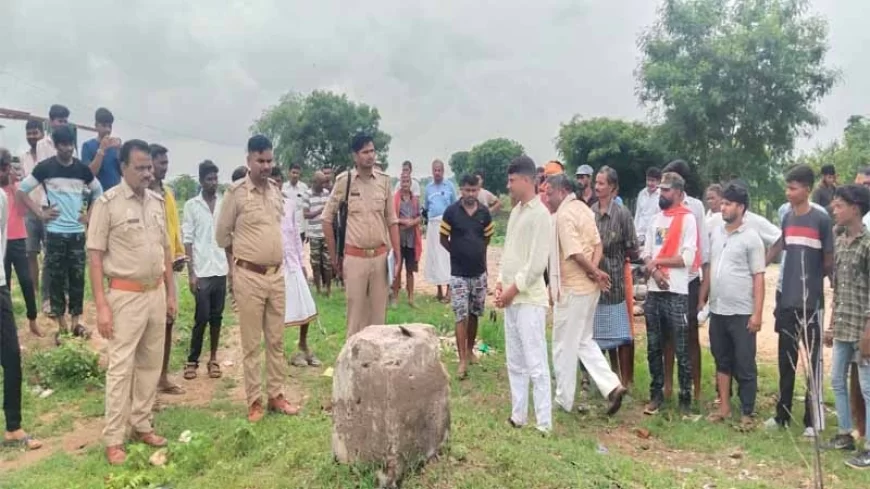 मिर्जापुर में फोरलेन पर दर्दनाक हादसा: अज्ञात कार की टक्कर से शिक्षक की मौत