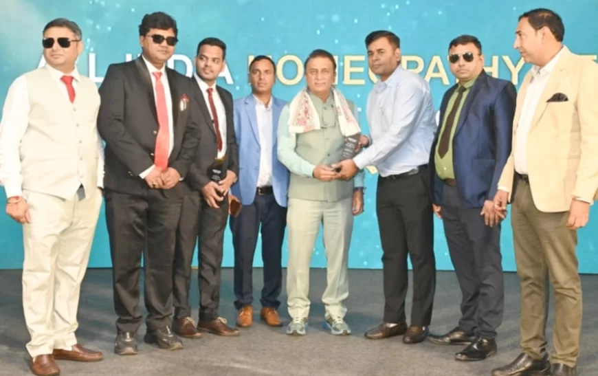 भरथना में सेवाएं देने वाले डॉ. अजय त्रिवेदी को गोवा रिसर्च समिट में मिला अवार्ड