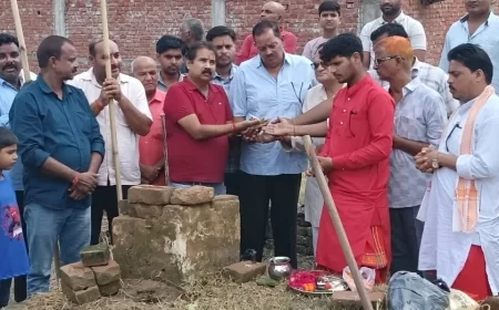 जयकारों से गूंजा मोतीगंज, 29वें श्री नवदुर्गा महोत्सव का भूमि पूजन हुआ”
