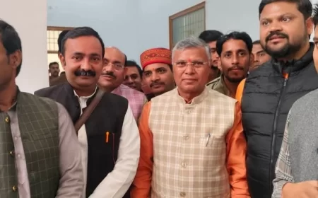 भरथना में प्रभारी मंत्री धर्मवीर प्रजापति बोले—“कार्यकर्ता है तो हम सब हैं”,