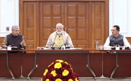 PM मोदी ने की AI स्टार्टअप्स से अहम बैठक, बोले– भारत दे सकता है दुनिया को भरोसेमंद AI मॉडल