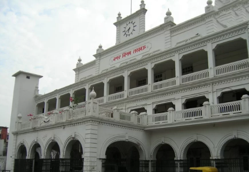 लखनऊ में हाउस टैक्स पर सख्ती: बड़े बकायेदारों पर नगर निगम का सीलिंग अभियान