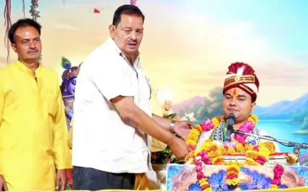सुदामा चरित्र से भावविभोर हुआ पंडाल