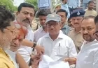 फाटक बंद होने से शहर दो हिस्सों में बंटेगा? DRM के सामने उठी आवाज