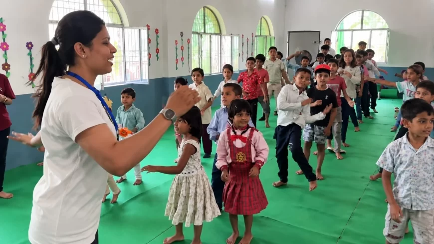 सेंट फ्रांसिस क्रिश्चियन स्कूल के समर कैंप में बच्चों ने सीखे आत्मरक्षा और फिटनेस के गुर